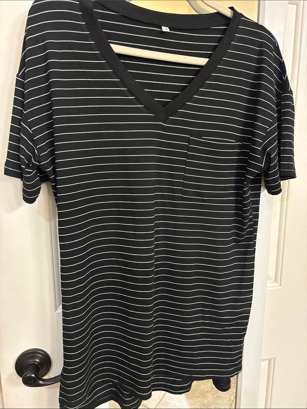 Women's Black Striped V-Neck Short Sleeve Pocket Tee